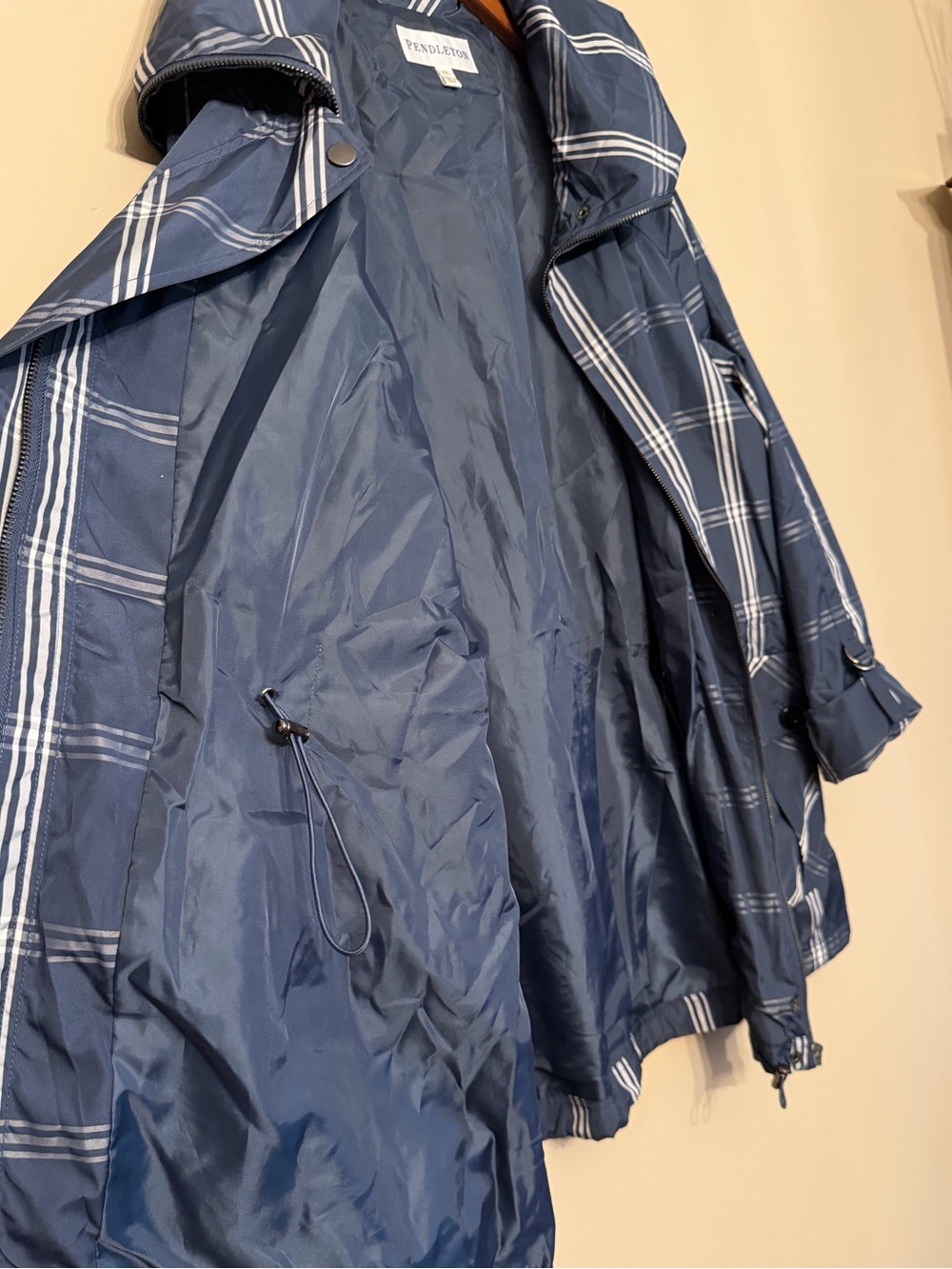 Pendleton Rain Jacket - Picture 7 of 15